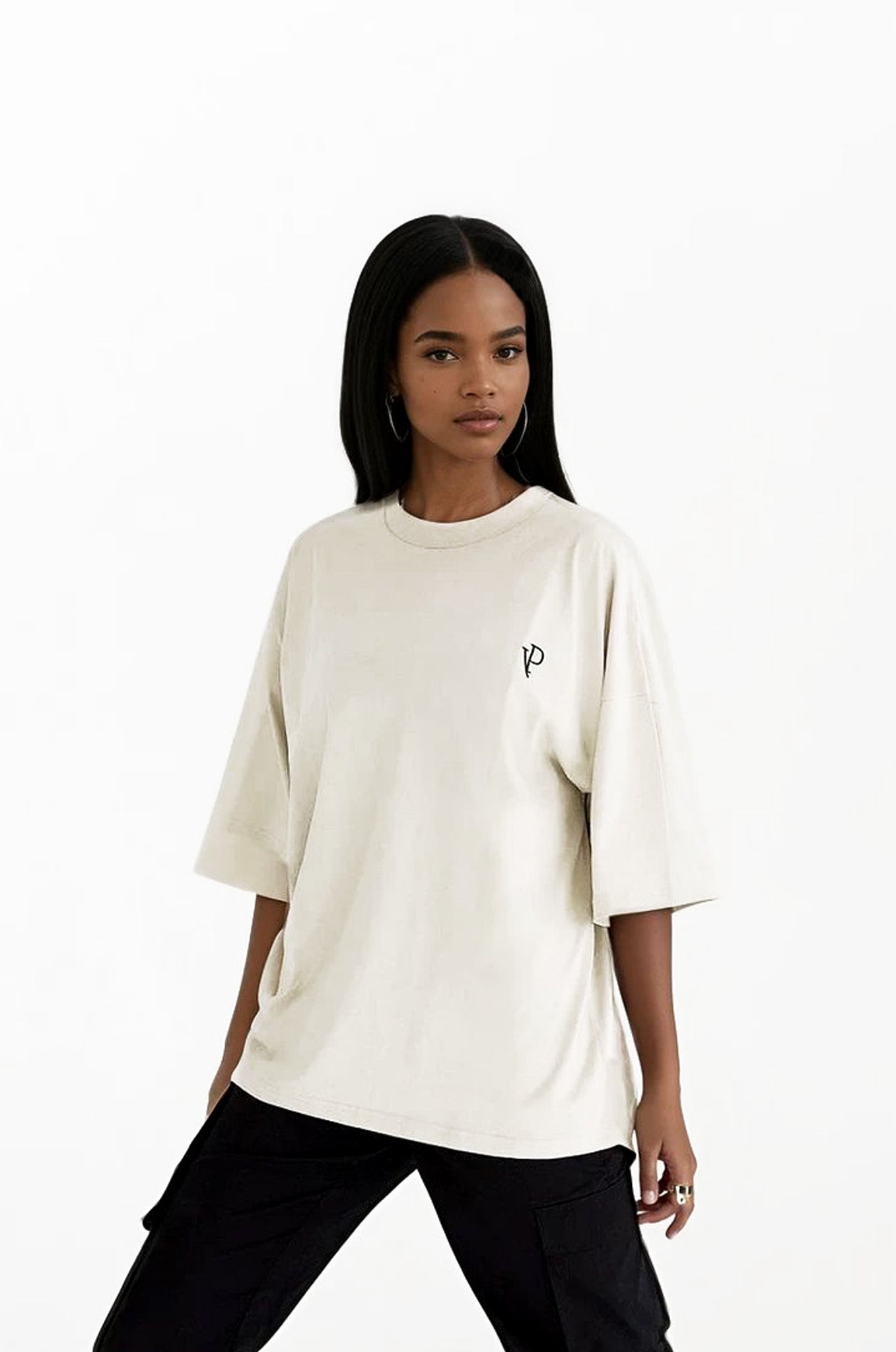OVERSIZED TEE