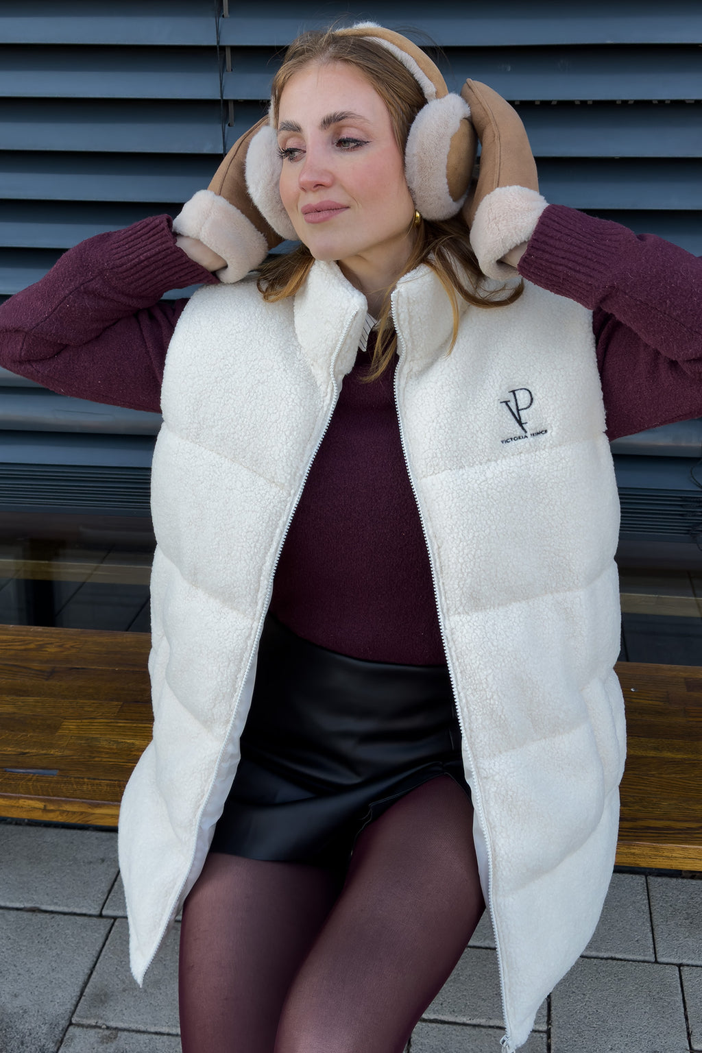 TEDDY VEST - OVERSIZED