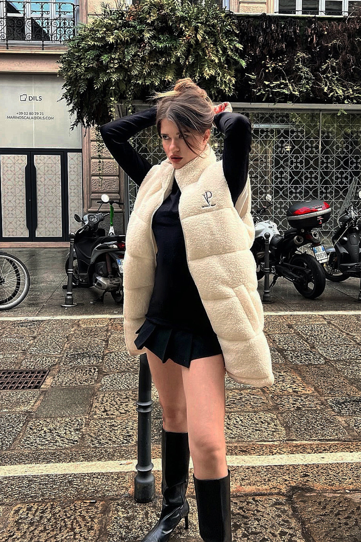 TEDDY VEST - OVERSIZED